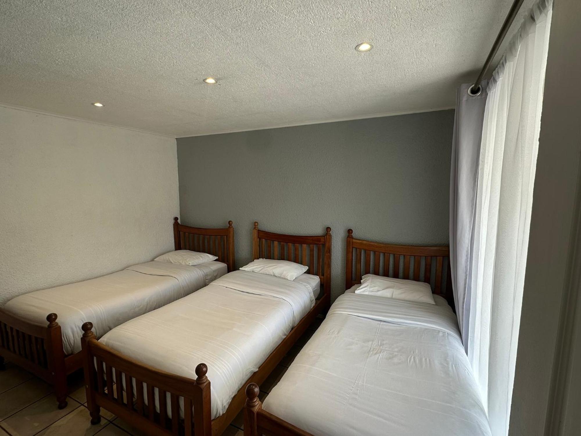 Cabanas Vientos Del Mar Pichilemu Exterior photo